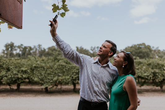 What Is a QR Code Wedding Gallery (And Why It’s a Must in 2026)?